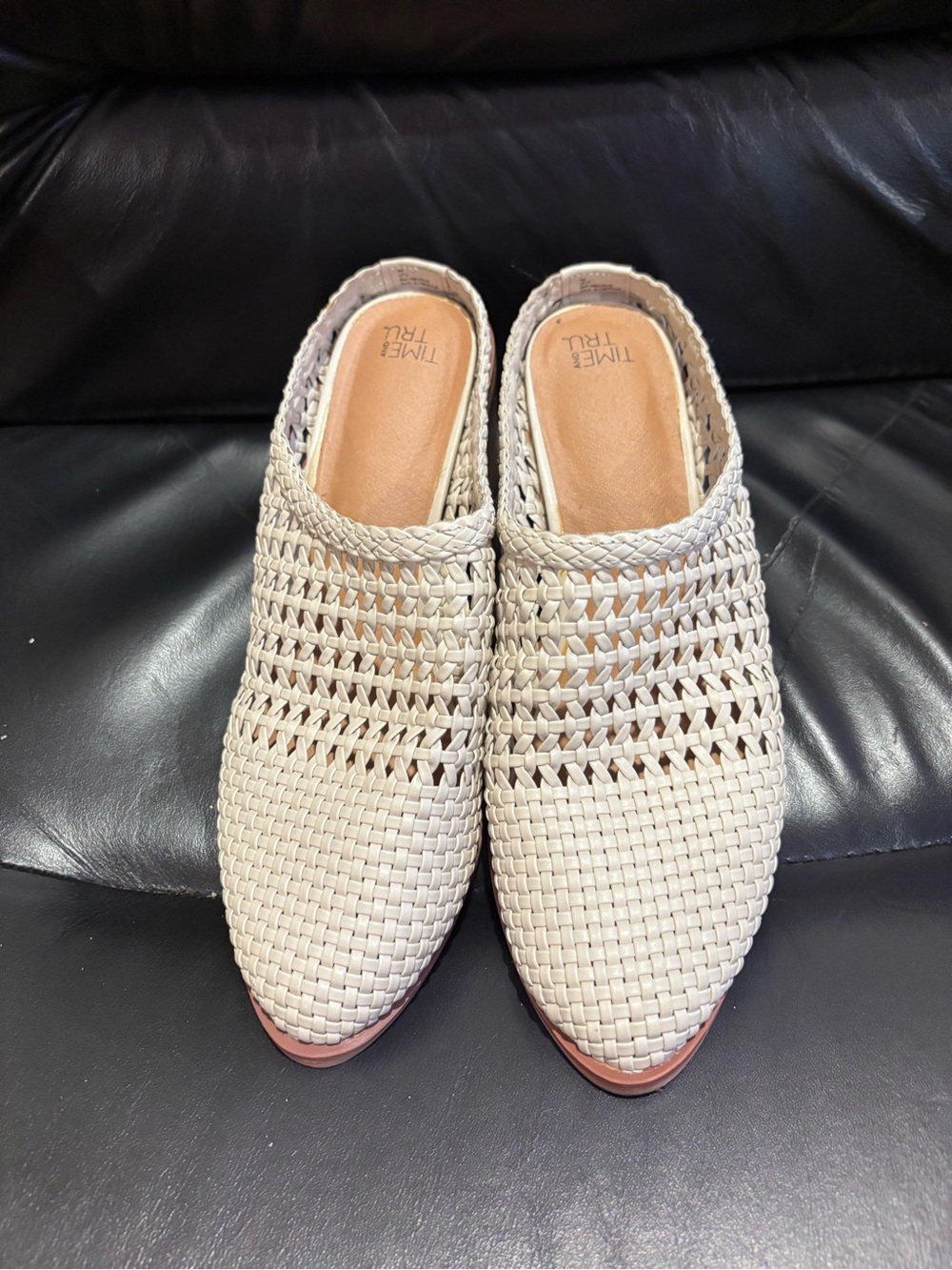 Time and Tru Cream Woven Slip-On Clogs